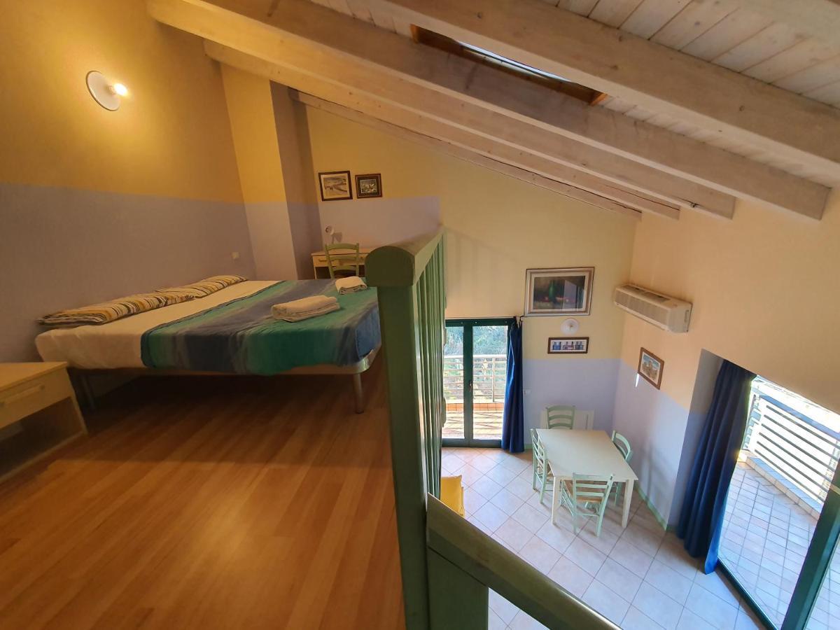 Residence Oasi Del Viandante Lake Como Εξωτερικό φωτογραφία