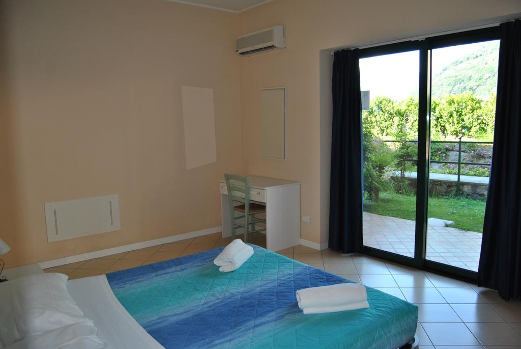 Residence Oasi Del Viandante Lake Como Δωμάτιο φωτογραφία
